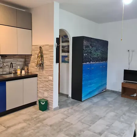 The House Villa Quartu SantʼElena